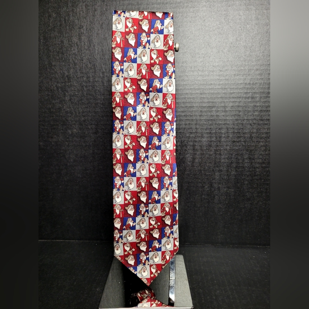 Disney World Men's Silk Tie Grumpy